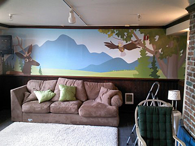 Tacoma, Gig Harbor, Seattle area wallcovering, wallpaper, and mural installation.